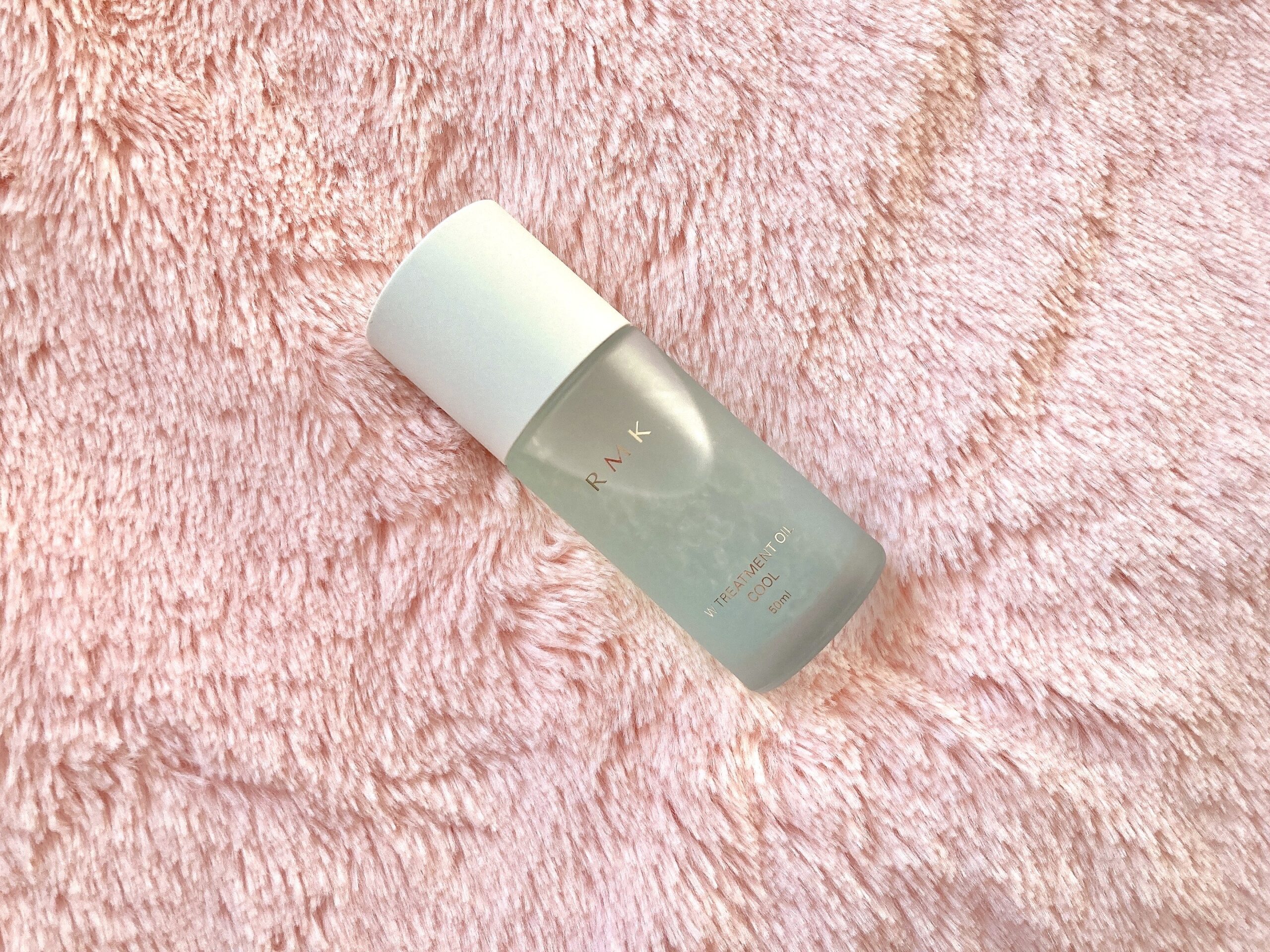 RMK Wトリートメントオイル クールのパッケージ画像